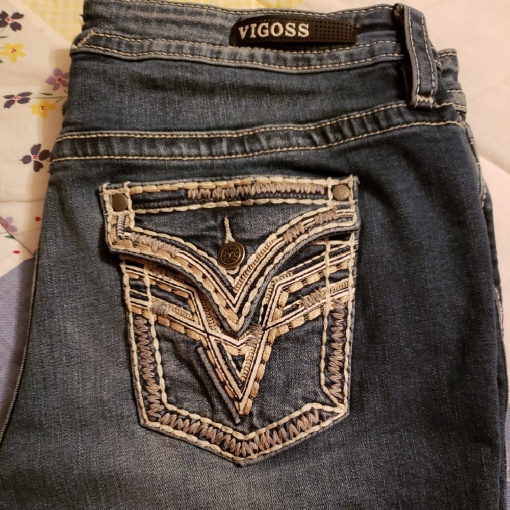 Vigoss Capris - Picture 2 of 4